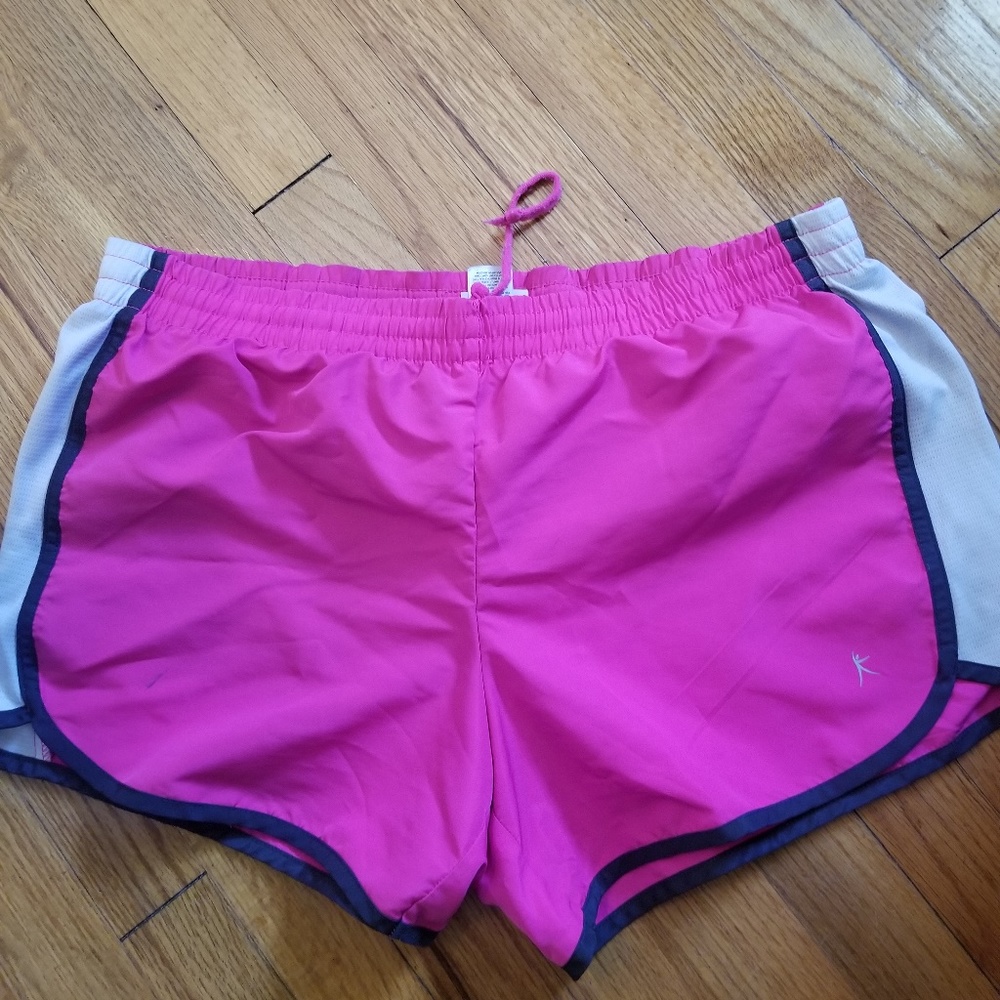 Danskin Shorts in Women